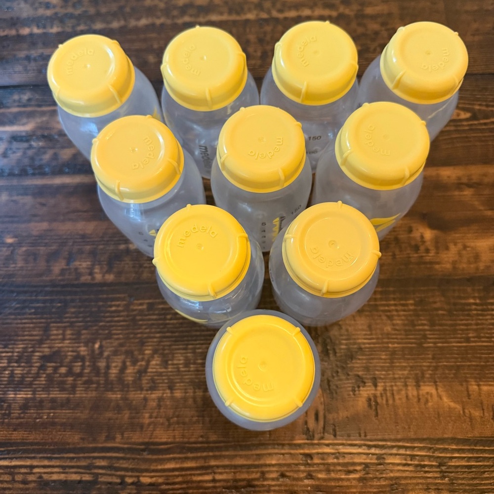 Medela Bottles with Solid Lids - 10 pack 5oz-150mL